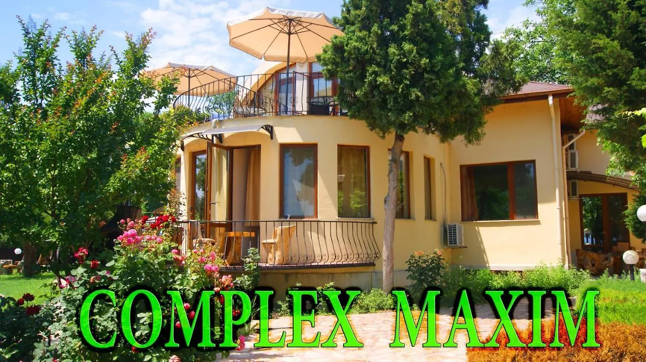 فندق Complex Maxim فارنا
